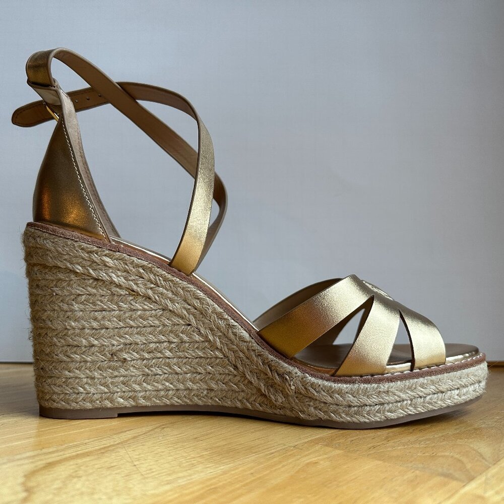 NWT Banana Republic Gold Wedge Espadrilles - Size 9.5